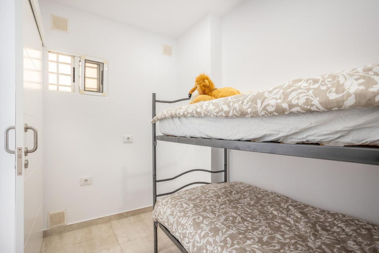 Family Home Near Ocean Los Cristianos Lovetenerife Arona  Zewnętrze zdjęcie