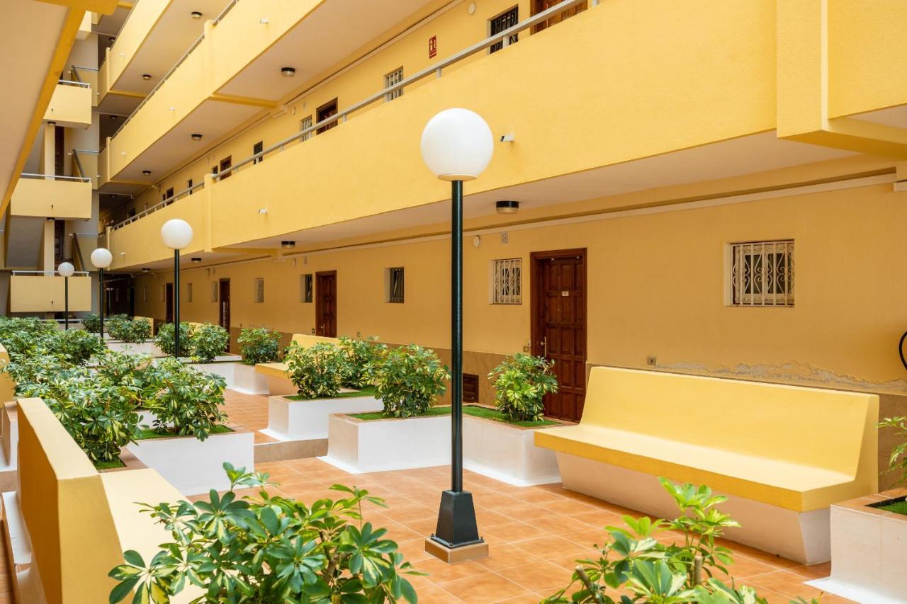 Family Home Near Ocean Los Cristianos Lovetenerife Arona  Zewnętrze zdjęcie